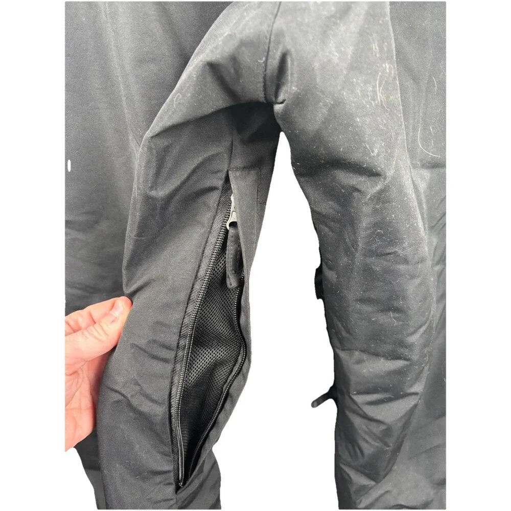 Liquid Men’s Black Ski/Snow Snowboard Insulated Pants Large 36” X 31”